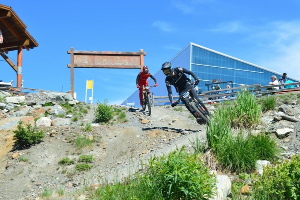 Hoe kun je je zelfvertrouwen vergroten door het leren van vechtsport?